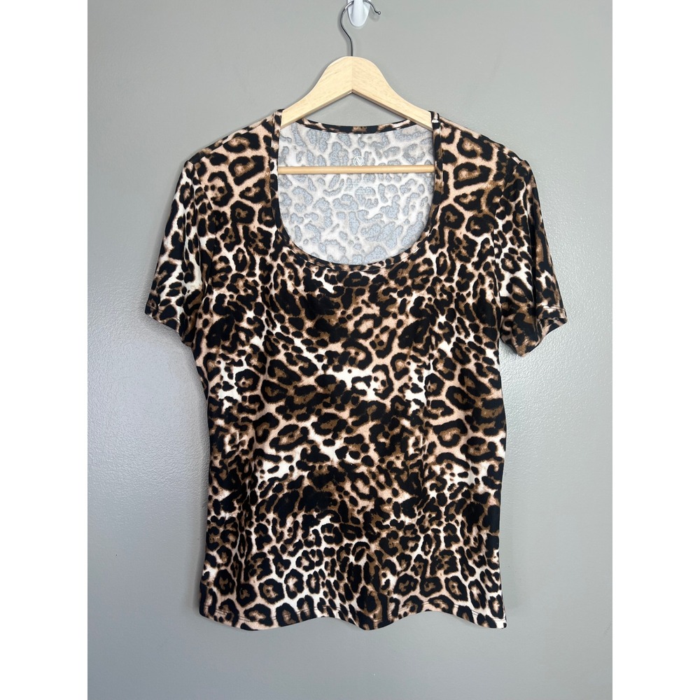Adrienne Vittadini Sport Leopard Print Scoop Neck Short Sleeve Tee Top Large NEW